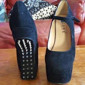 SALE! Heel-Less Spike Platform Wedge Heels